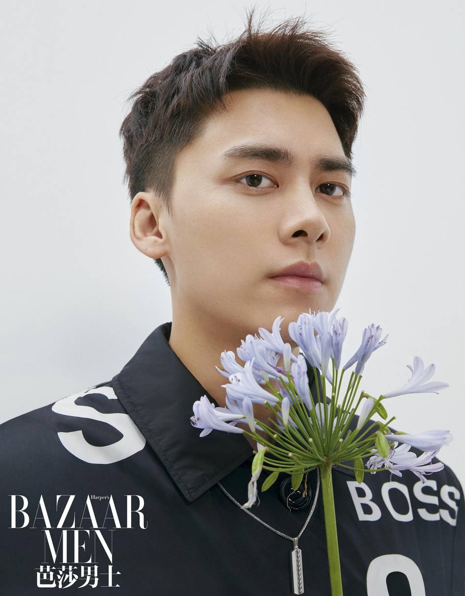 室内花园|李易峰身着拼接毛衣 尽显俊朗少年