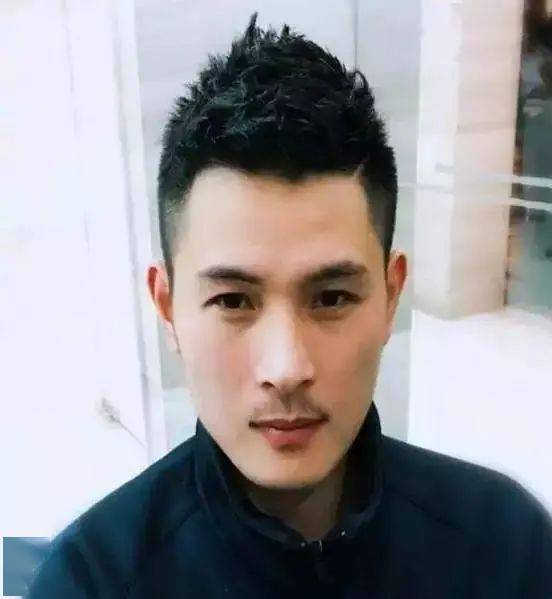街边路人甲到气质有型男,差的只是一款发型的距离
