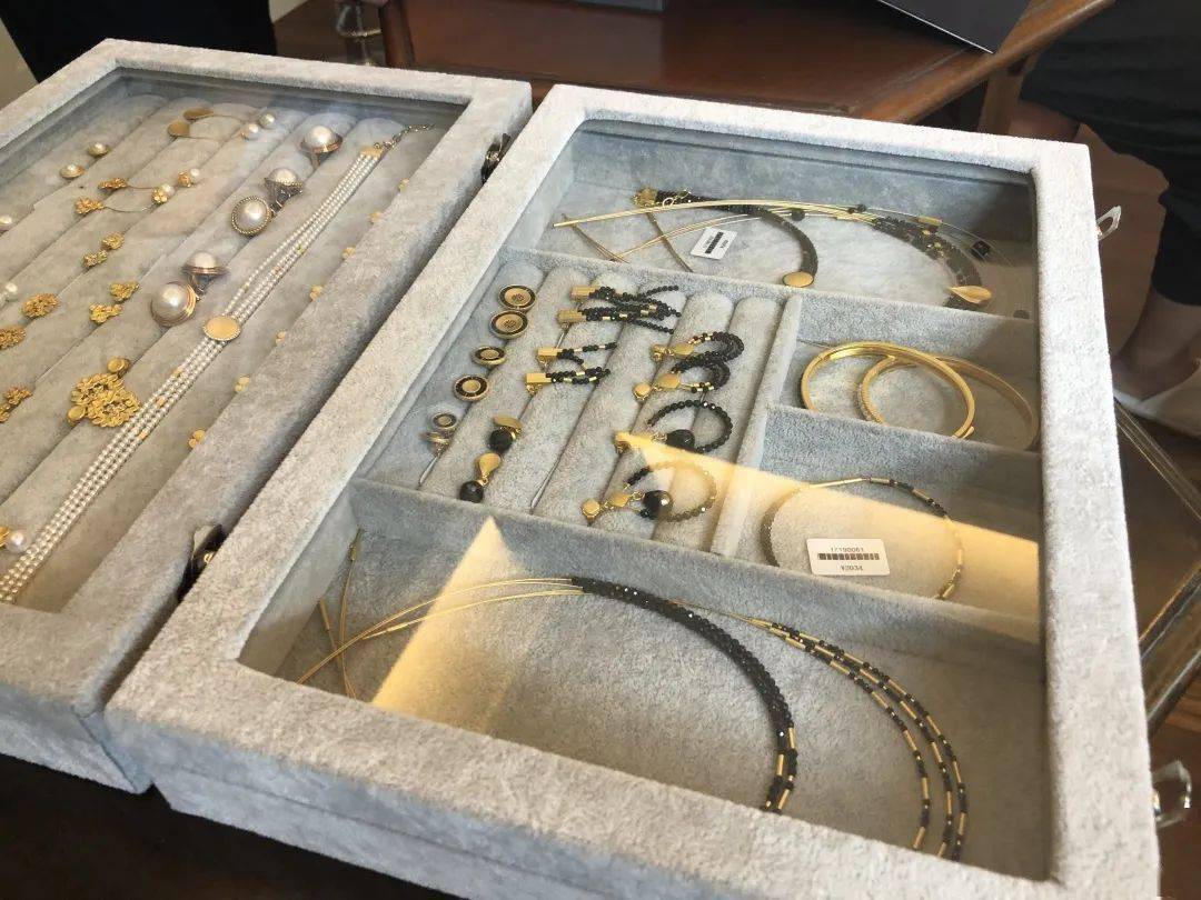 魔都|装妆样子 | 启动冷艳模式，「魔都A姐」横空出世！