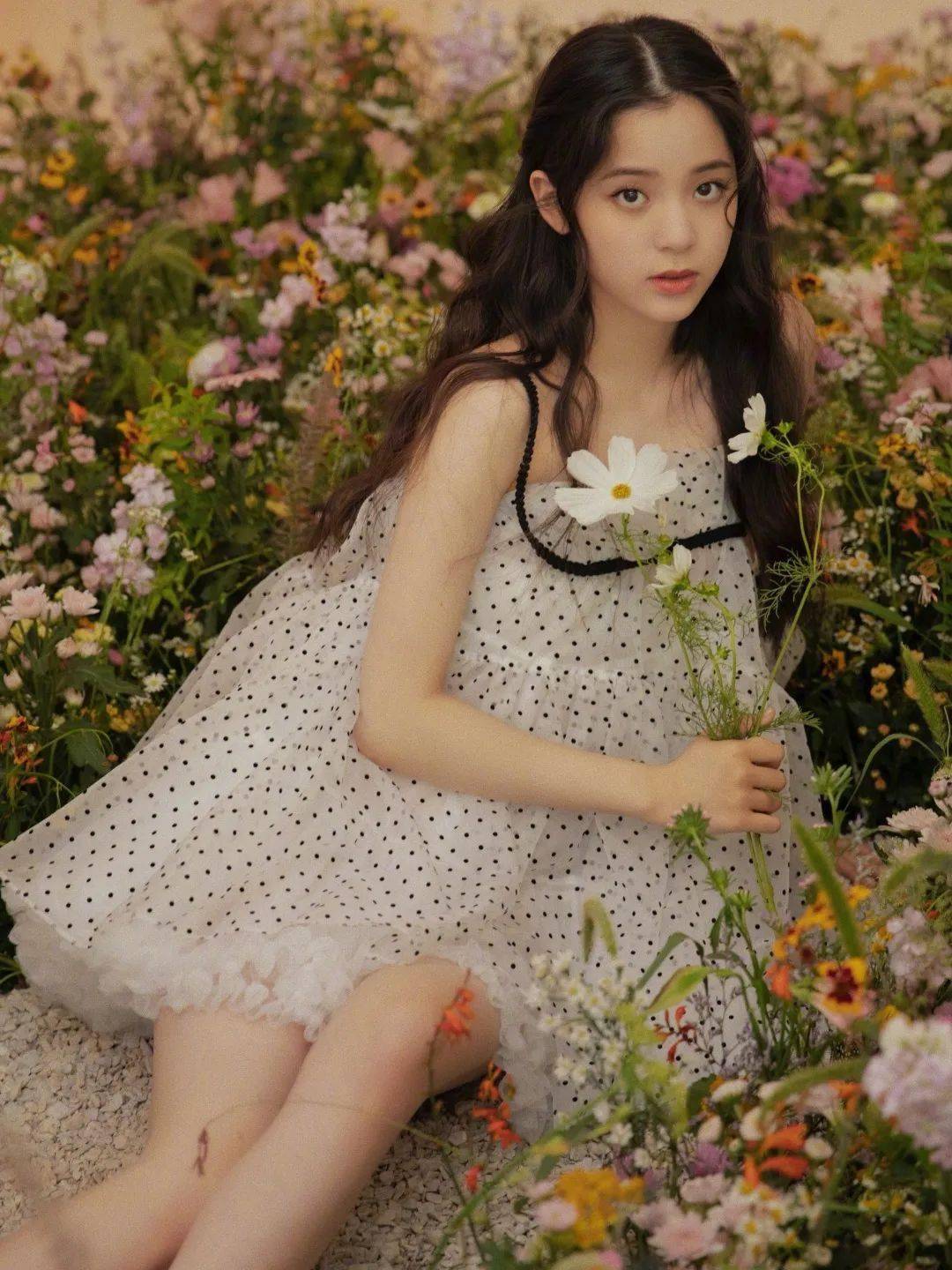 纱裙|谁能不爱夏日的薄纱连衣裙呢？