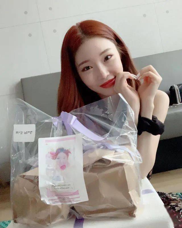 橘色|金请夏绝美回归！彩色眼影也能消肿又好看！