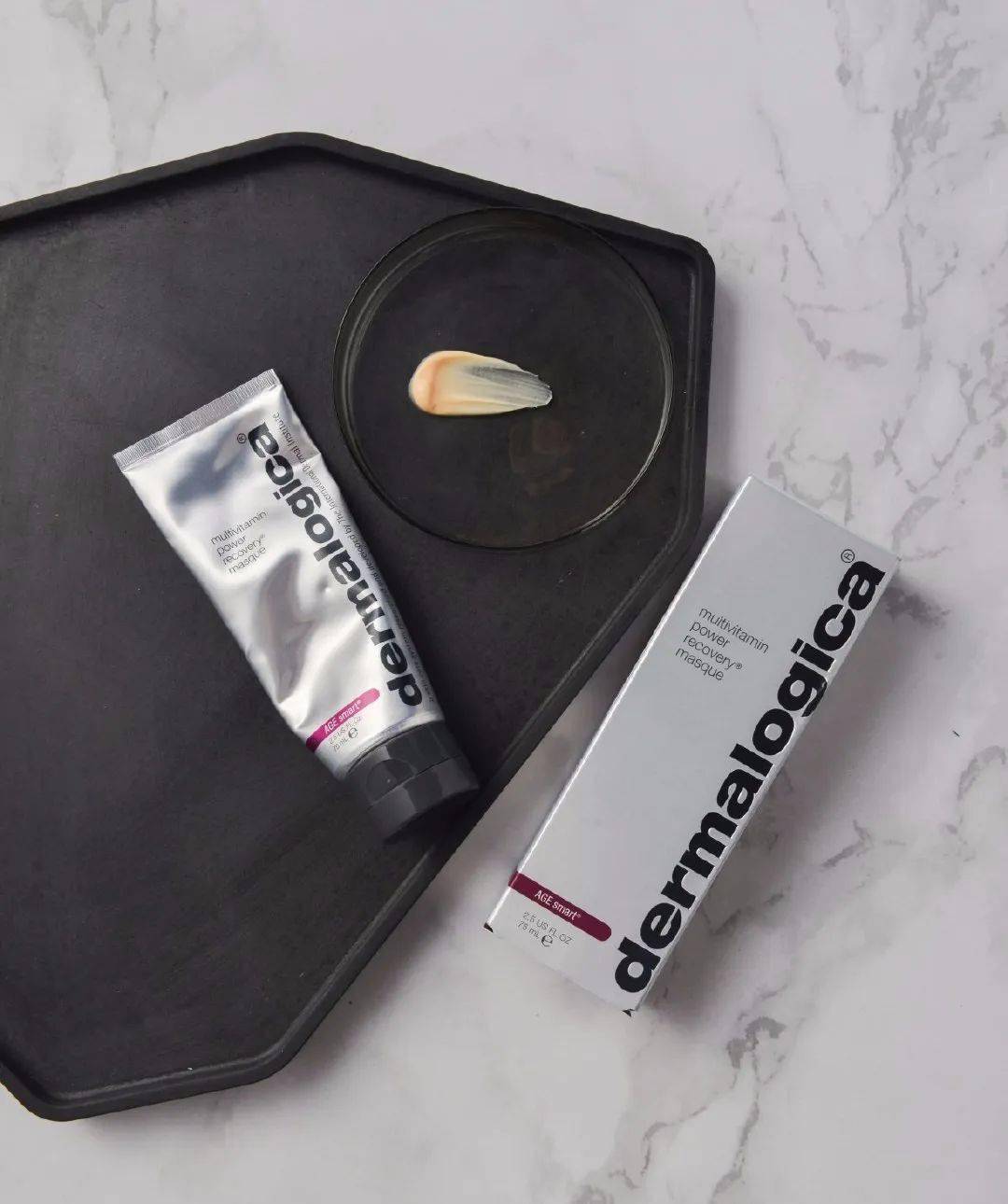 面膜|这4款风很大的“夏日急救面膜”，哪款最值得买？直播亲测给你看！