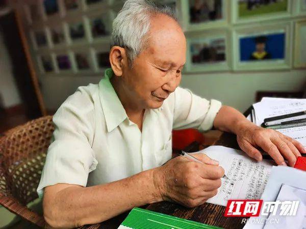 肖光盛|高考成绩出榜后，全国道德模范肖光盛又忙碌起来了