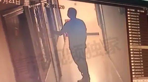 梦境中的不安，解析梦见给老婆打电话，却遭陌生男子抢话的深层含义