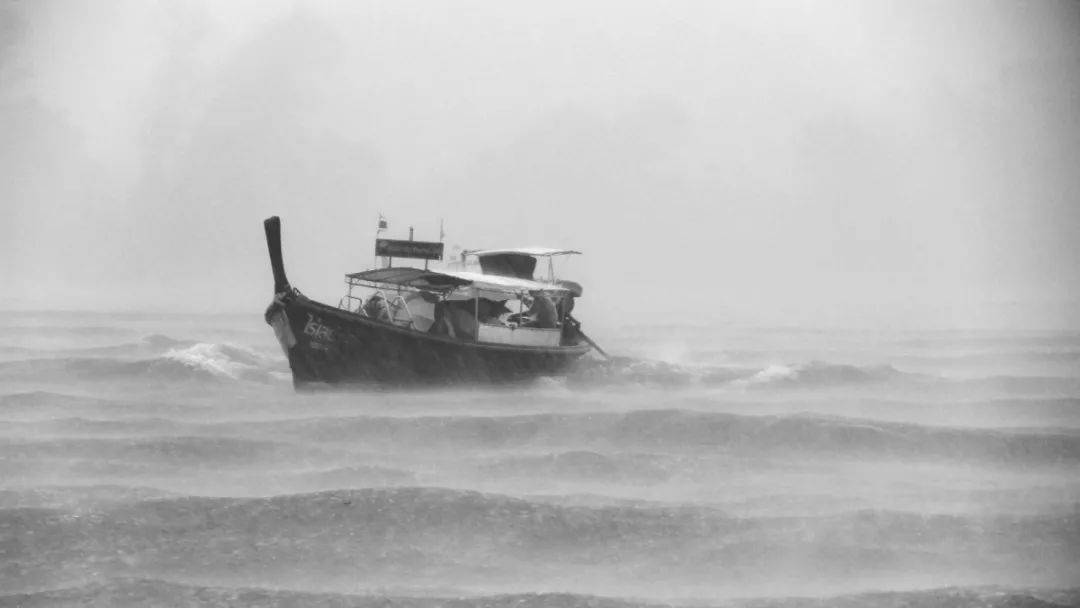 面临内忧外患,从风雨飘摇逐渐步入灭亡绝境