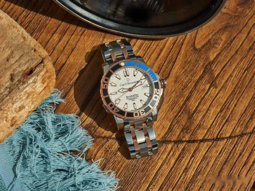 防水|夏天玩水戴什么表？防水吸睛少不了