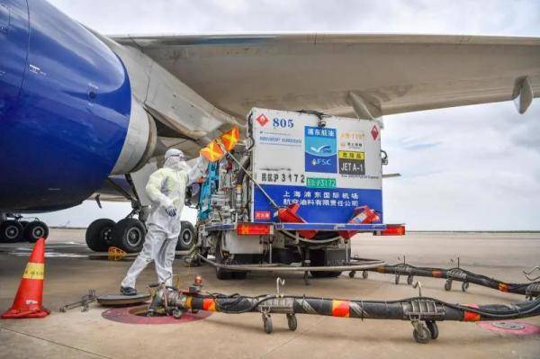 上海|地表60℃，飞机发动机余温110℃！上海最大“铁板烧”上防输入原来是这样