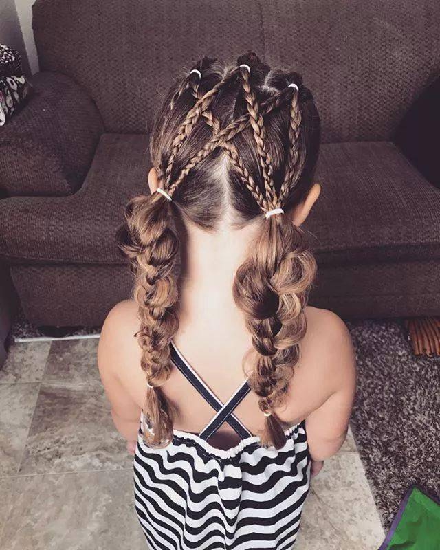 女儿|生个女儿，就要这样扎头发，又美又仙羡慕skr人！