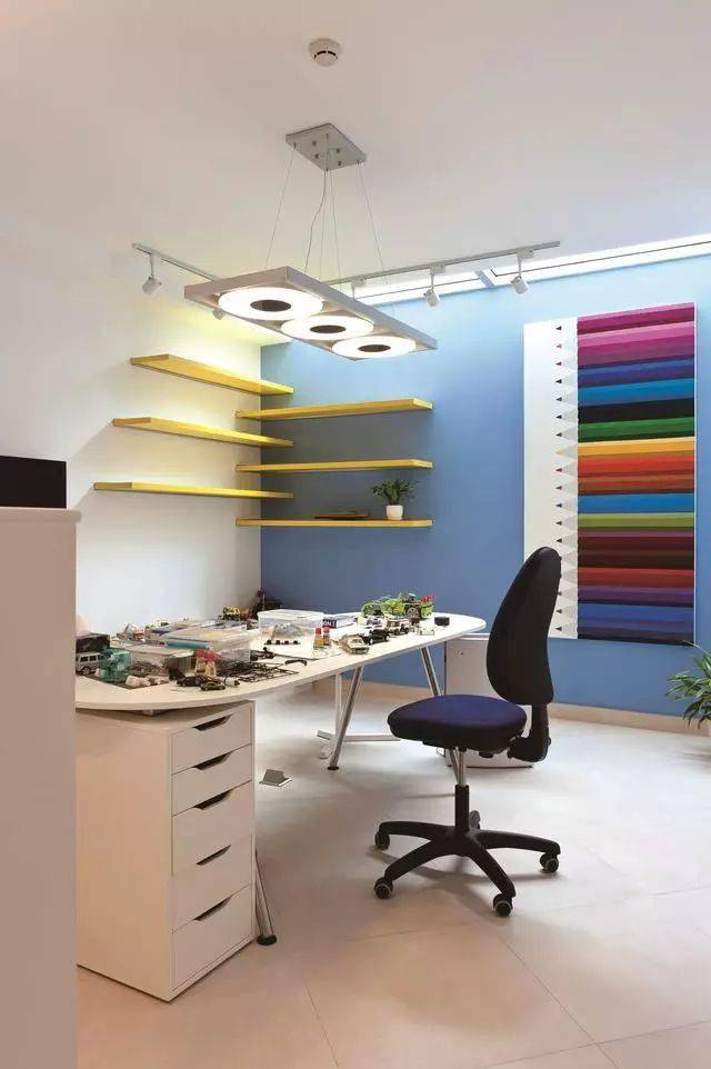 实景|450平挑空别墅实景，虽然是简约风格但是很华丽