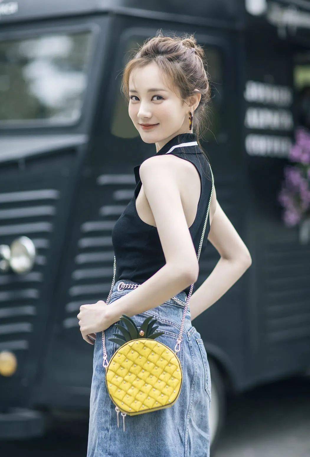 水果|2020夏天最流行的“果汁系穿搭”，复古优雅，太上头了！！