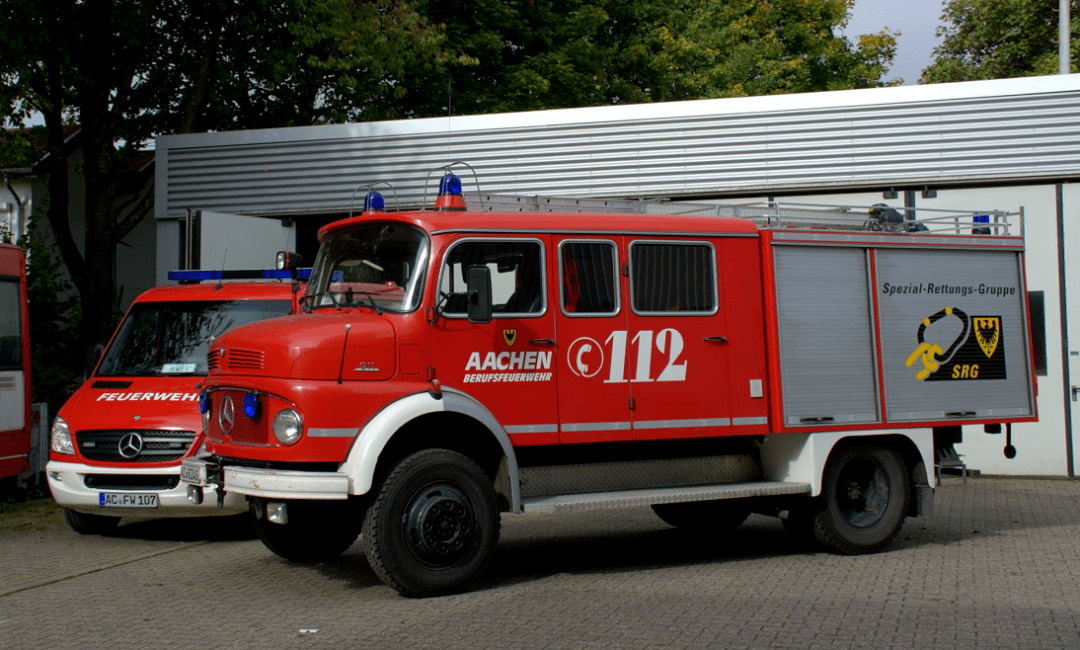 【卡车】在路边看德国消防车,真是太享受了!