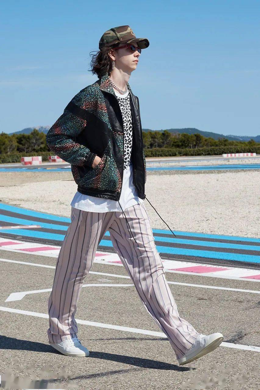 Heron|2020Q2最火品牌一览 | Heron Preston出任电竞顾问 | 陈冠希最新杂志封面