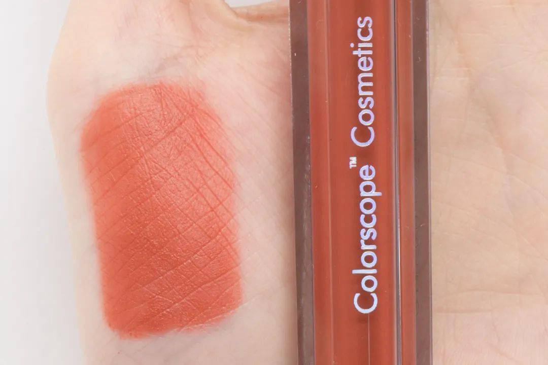 犯规|美到犯规的唇釉,8 支只要 300 多块