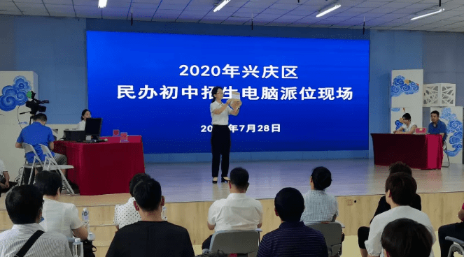 小伙|一周宁夏丨银川小伙入桃色陷阱，女大学生被垃圾砸伤！