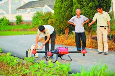 创业|大学生当“新农人” 现代农业显身手