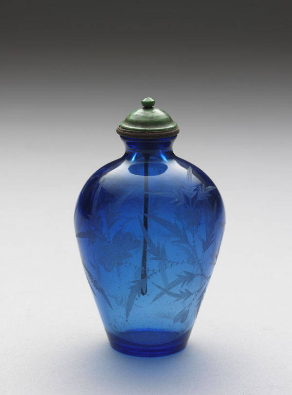 鼻烟壶|台北故宫新展“士拿乎”：方寸间的鼻烟壶与清宫微型艺术