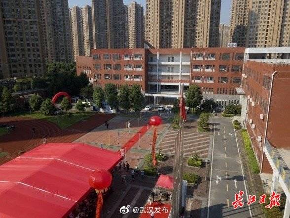 武珞路中学东湖校区今秋迎新,首批招收3个班