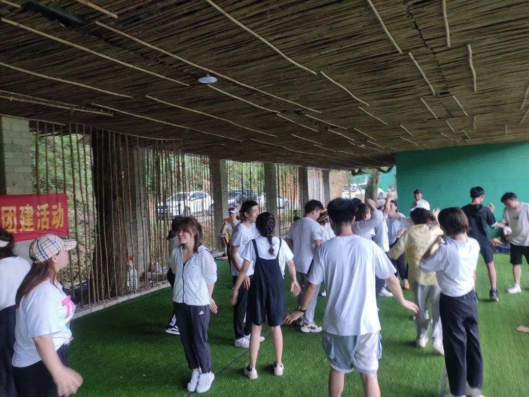 什么叫做公司团建 3576334366c54a809ff061a8845acadd.jpeg