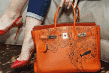 进修|《三十而已》大结局！王漫妮最终的归宿如何？去进修奢侈品管理了？