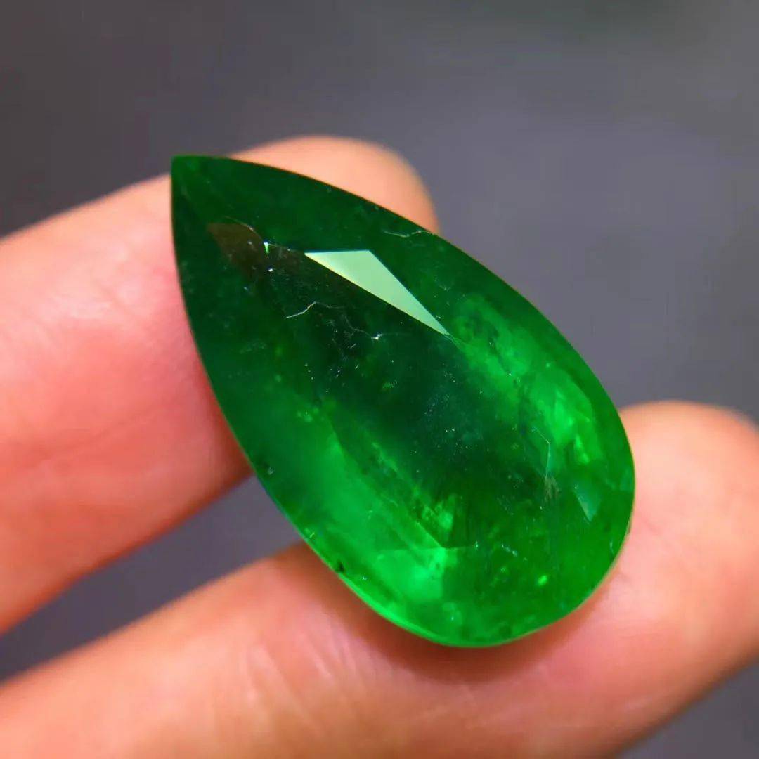 钻石|世界上最著名的三件珠宝首饰!其中一件历经四代英国皇室!