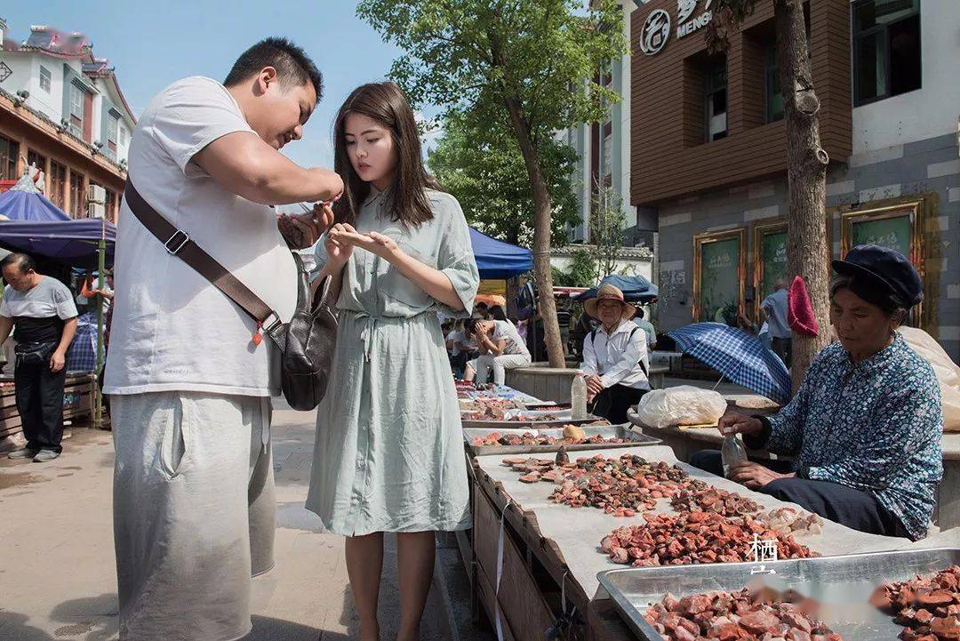 活动|南红为什么受追捧?看她朋友圈就明白了!