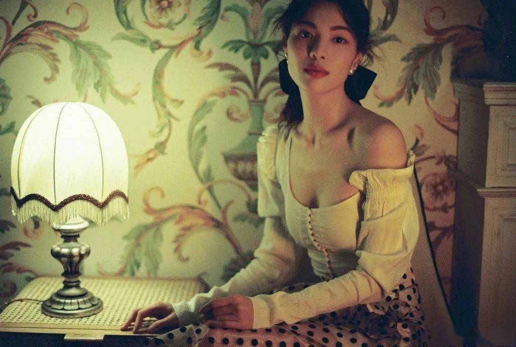 发型|今年夏天最时髦又凉快的发型,不用找Tony老师,5块钱就能打造!