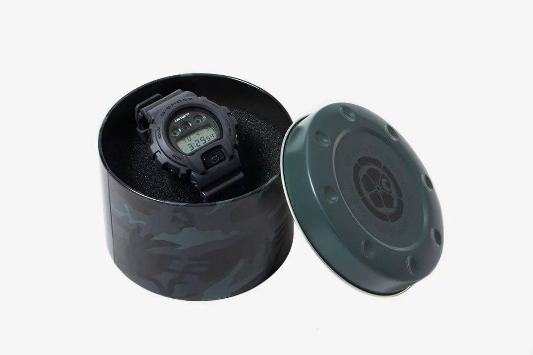 Movies|Daniel Arsham 联合 PORSCHE 推出联名胶囊系列