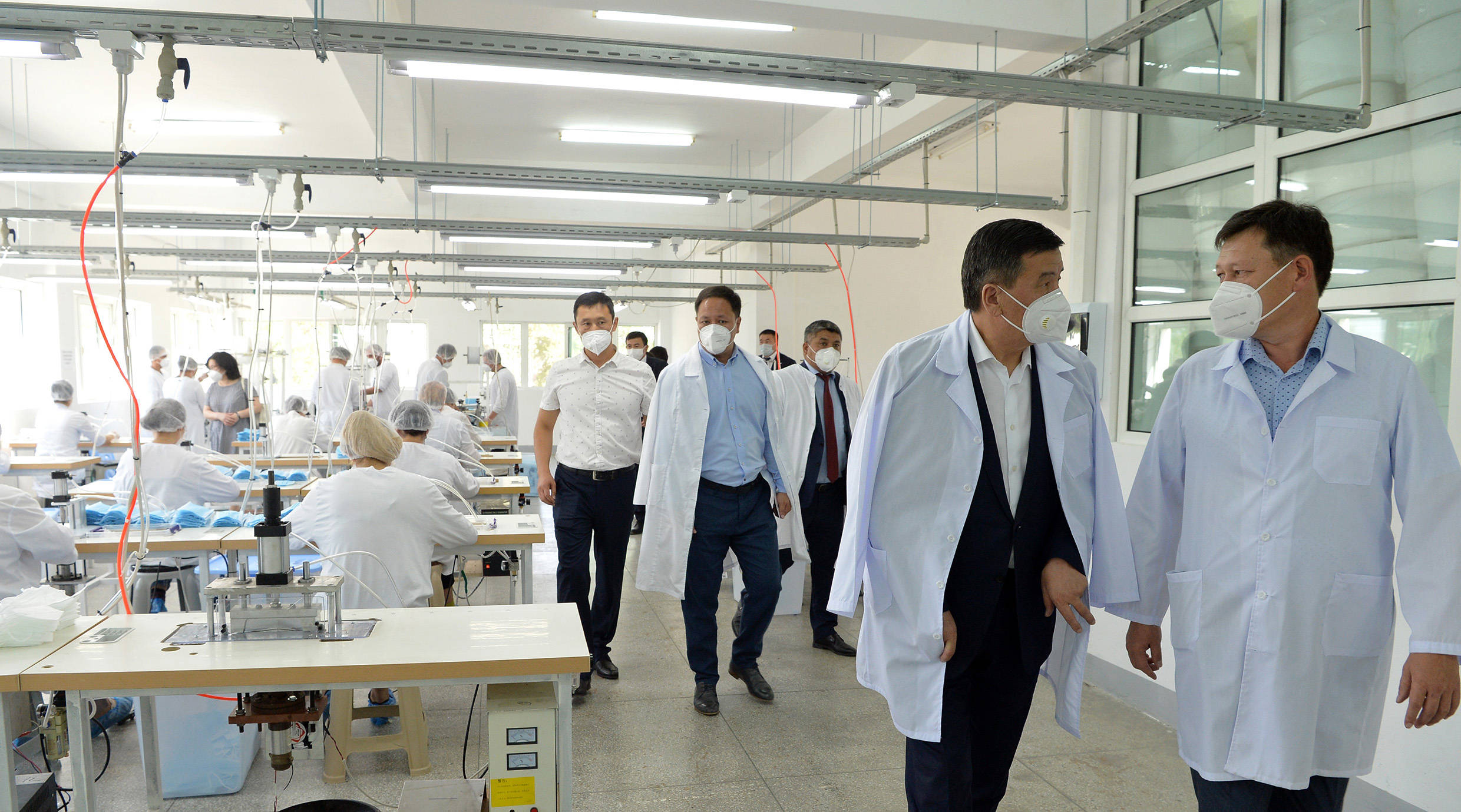 疫情|吉尔吉斯斯坦：疫情下的口罩生产