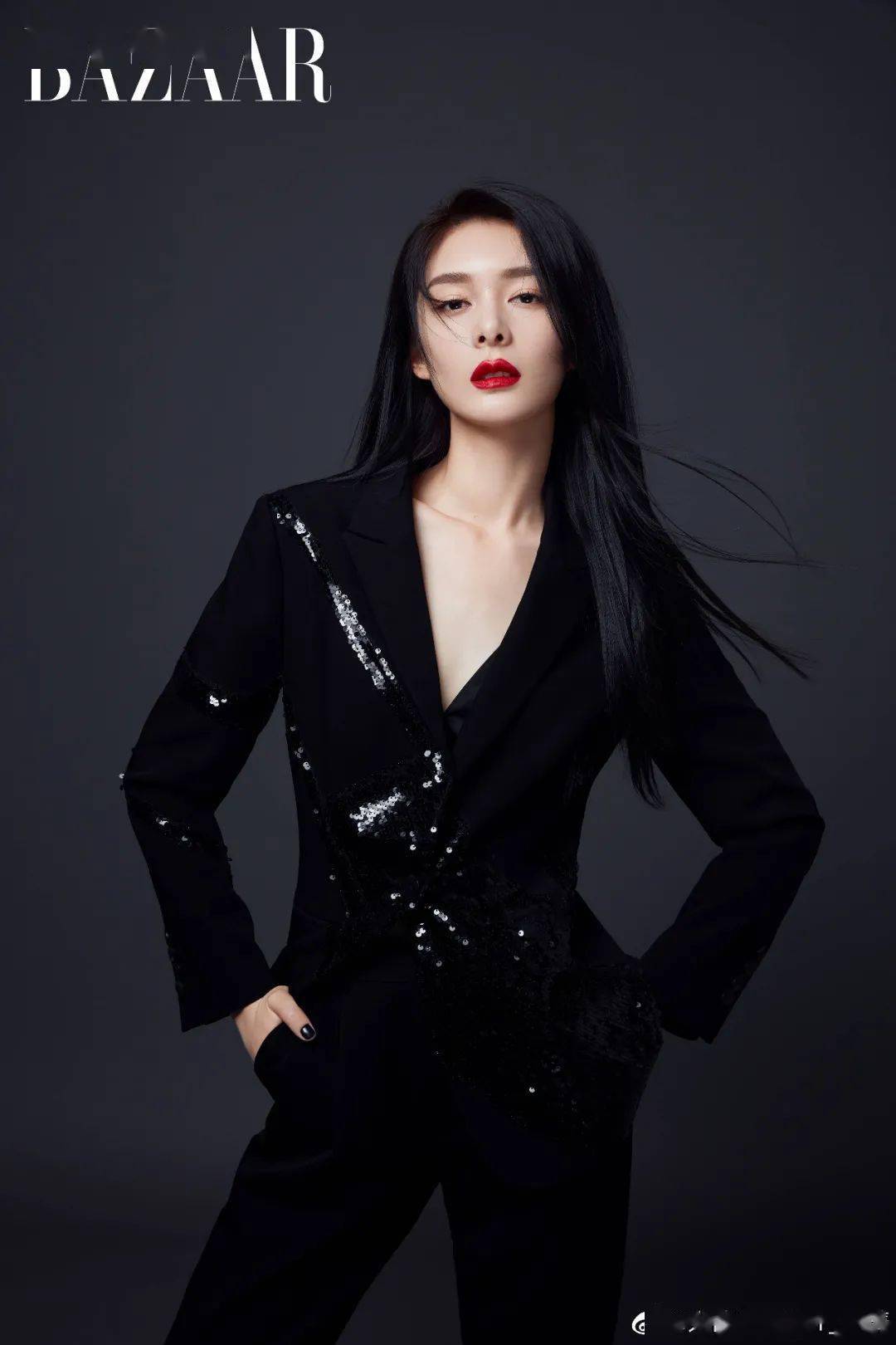 眉毛|关晓彤自认天生是臭脸？但不好惹的她却美到让我疯狂打电话！