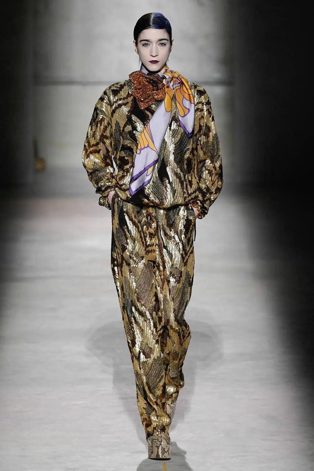 Dries|Dries Van Noten (德赖斯-范诺顿) 2020秋冬高级成衣系列!