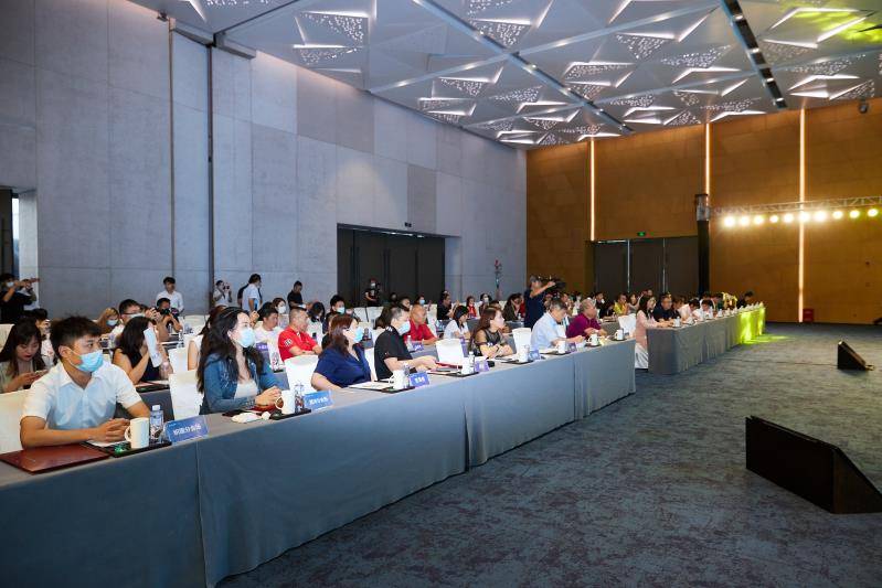 文化|助力文化企业尽快实现复工复产，首届粤港澳大湾区直播文化节开幕