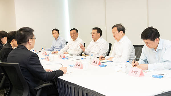 路威酩轩|上海市长走访路威酩轩等企业，对外企提出“三个坚定不移”