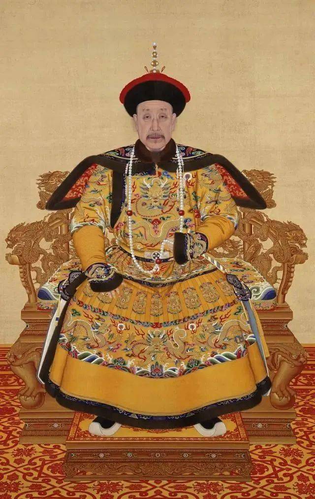 象征|如何戴出手串逼格？这个配饰要选好！