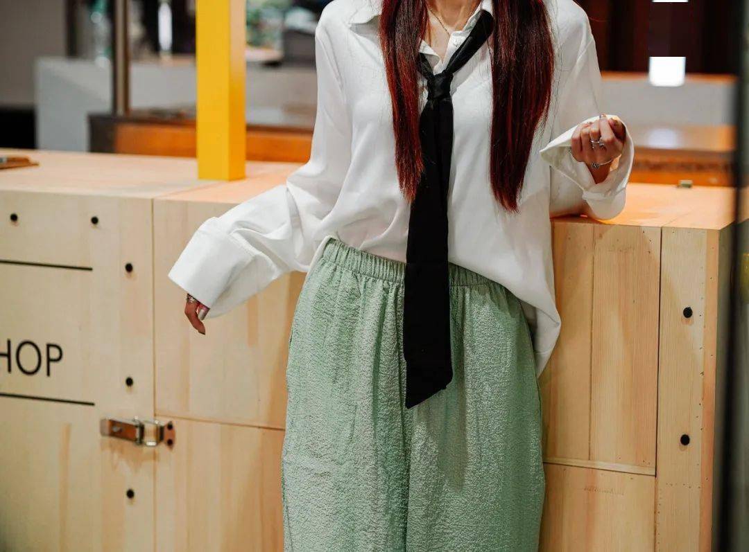 仙女|买一赠一!今夏超好穿的仙女花苞裤!藏肉、遮肚、显腿长