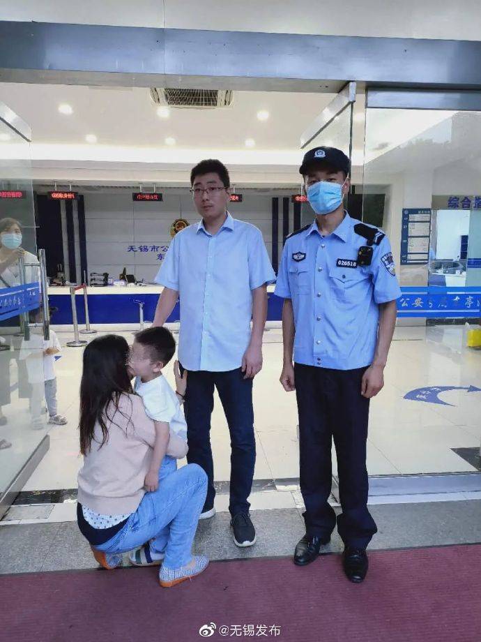 龚小超|赞！无锡一公务员决定报名参军！