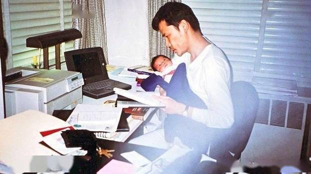 维权|突发！李国庆和俞渝被儿子告上法庭，他却说“为你感到骄傲”，还担心儿子被人当枪使！