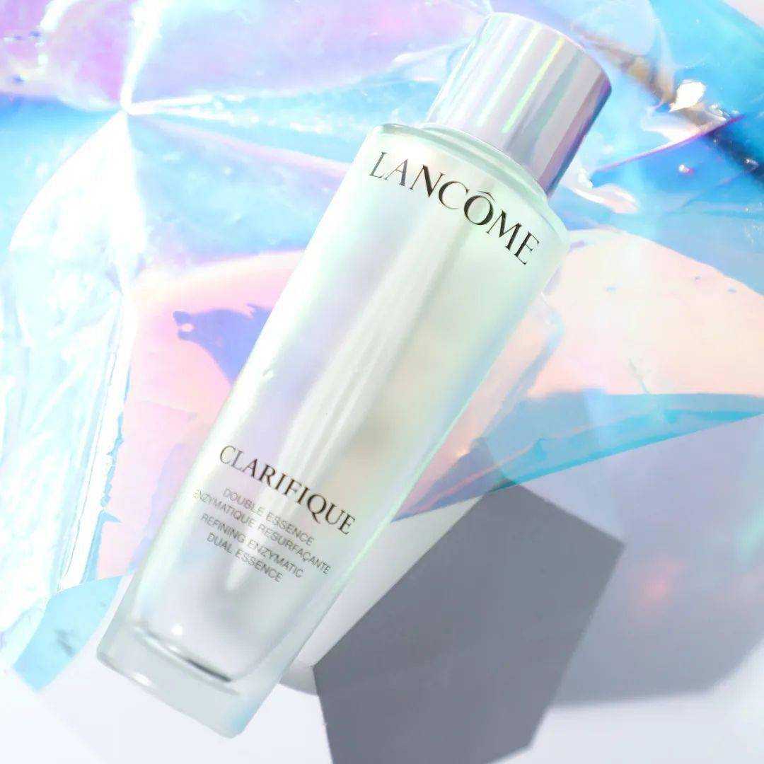 艾派德|爽肤水？柔肤水？精华水？苟命啊，我到底该怎么选？！