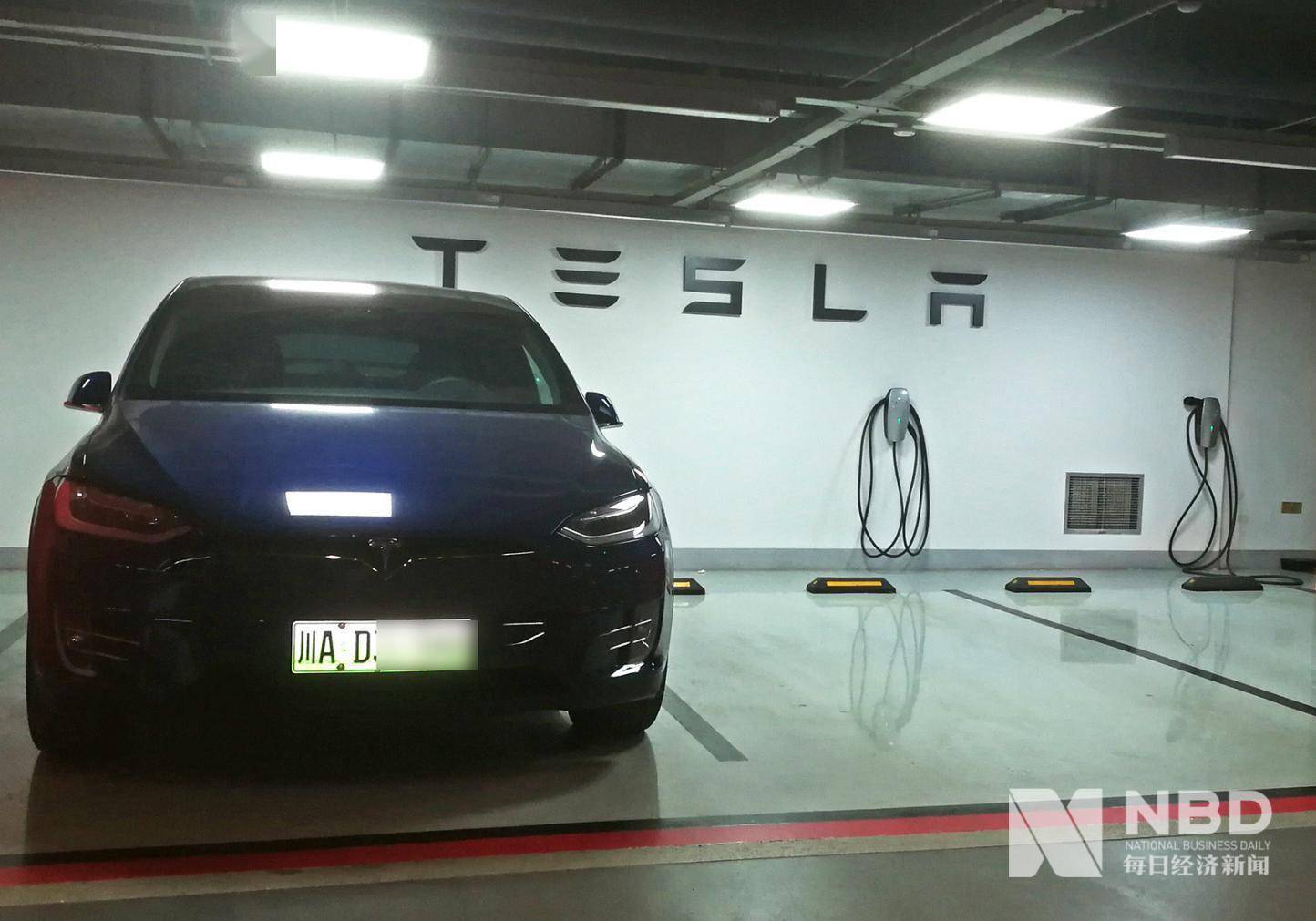 李想|李想“灵魂拷问”揭示电动车尴尬现状，“软件”比拼已是新赛道