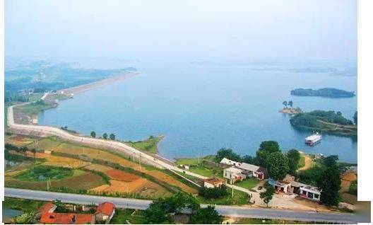 2020想去中国信阳旅游的景点:淮滨淮南,楚相公园,泼陂河水库