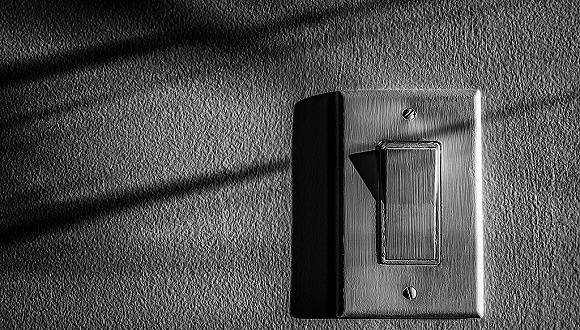 互助|百度“灯火互助”熄火，流量巨头为何出局网络互助下半场？