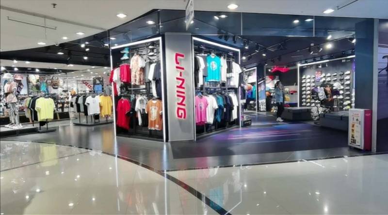 疫情|一天开19家新店！从“聪明裤”看疫情后服装设计新逻辑