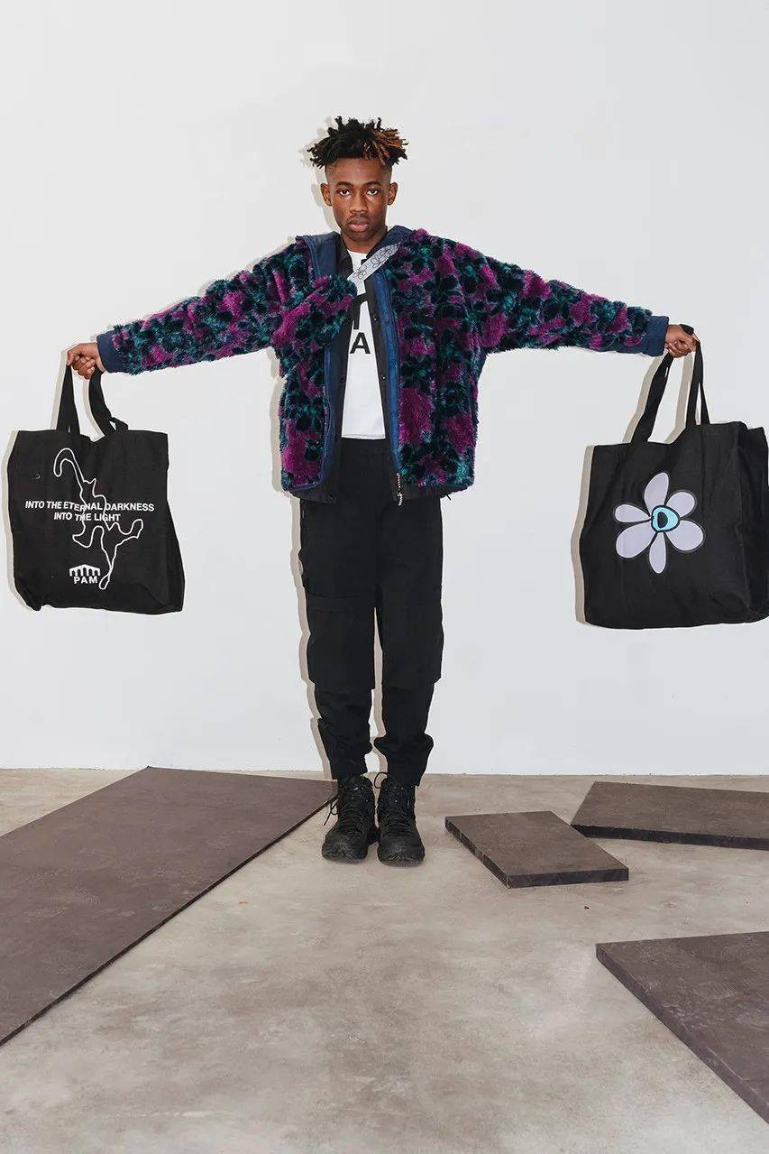 Into|ULSUM丨尽情展示地下亚文化