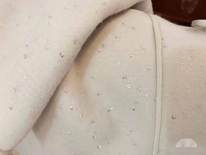 服装|护士换上“秀场款”护士服，太漂亮了