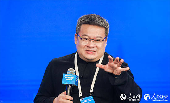 新闻|董关鹏：新闻发布制度成为人民直面疫情的刚需