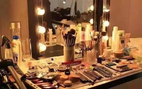 穷人|女人有再多钱也是穷人，说的太准了