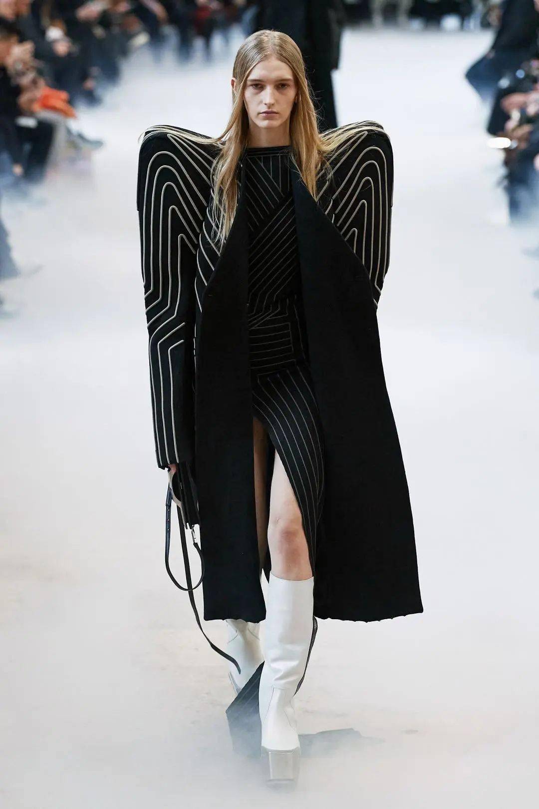 Anthony|夸张比例肩袖结构工艺设计！（廓形趋势）