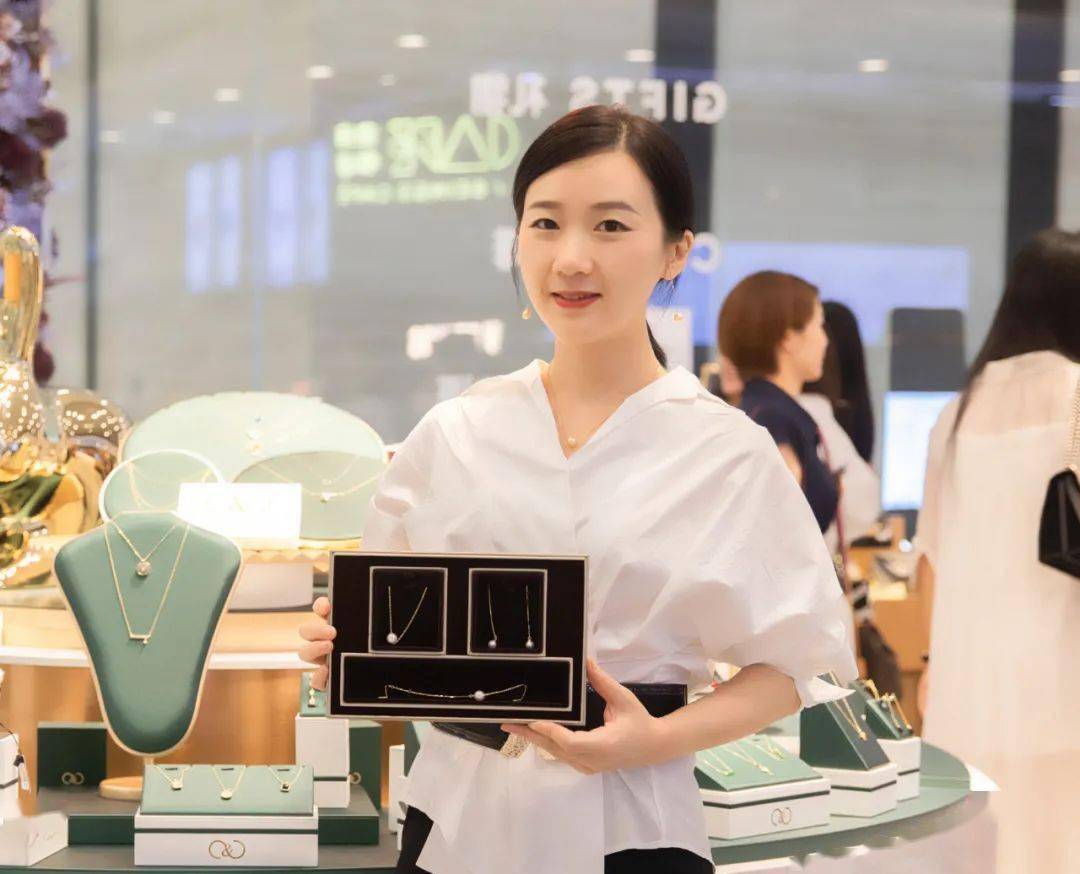 珍珠|难怪连大S这些女明星都愿意为Ta打call！