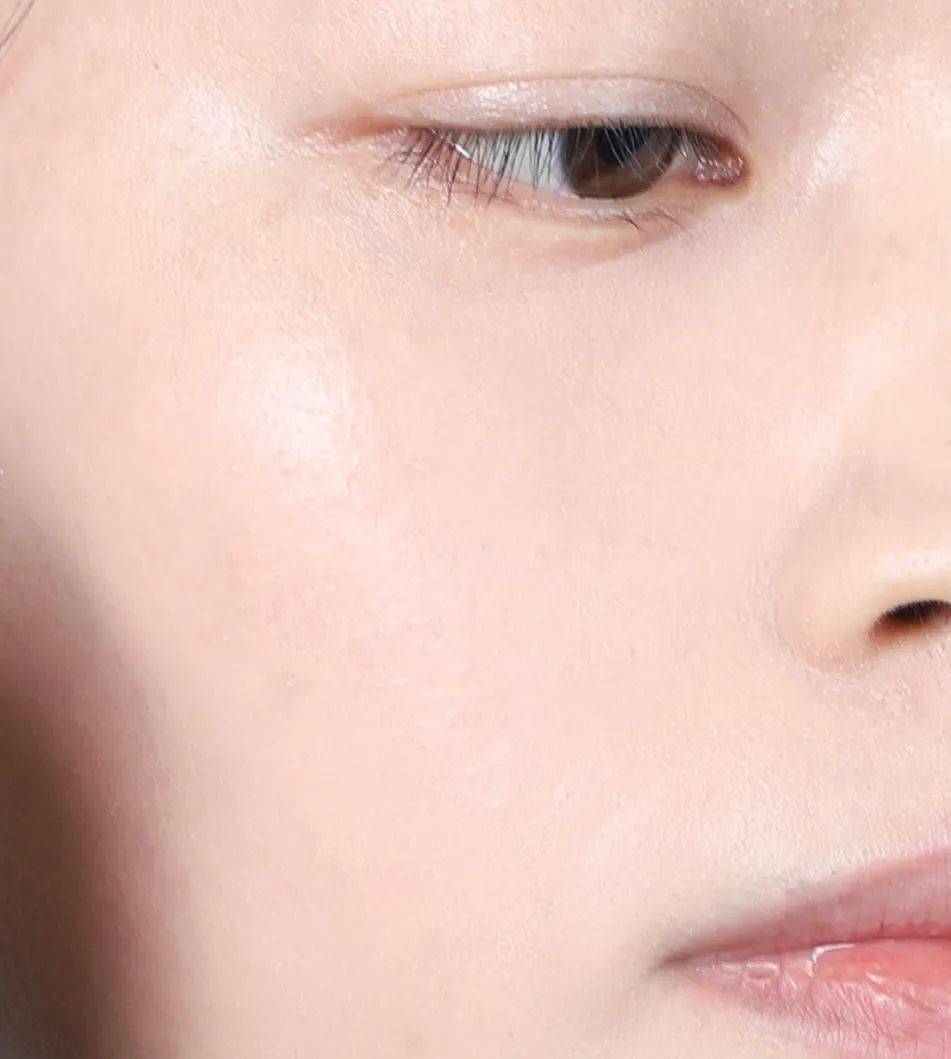 纪梵|贵妇气垫测评2.0 | 900块的大佬输太惨了吧！！