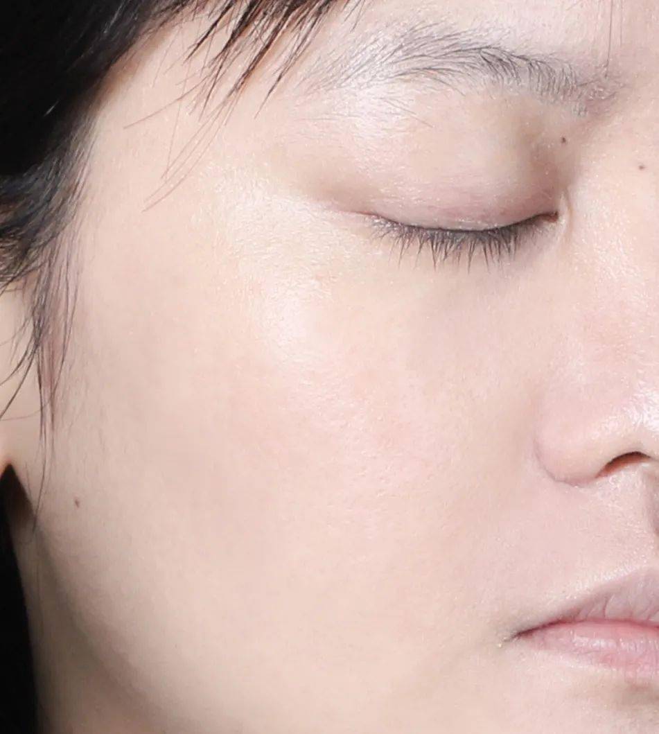 纪梵|贵妇气垫测评2.0 | 900块的大佬输太惨了吧！！