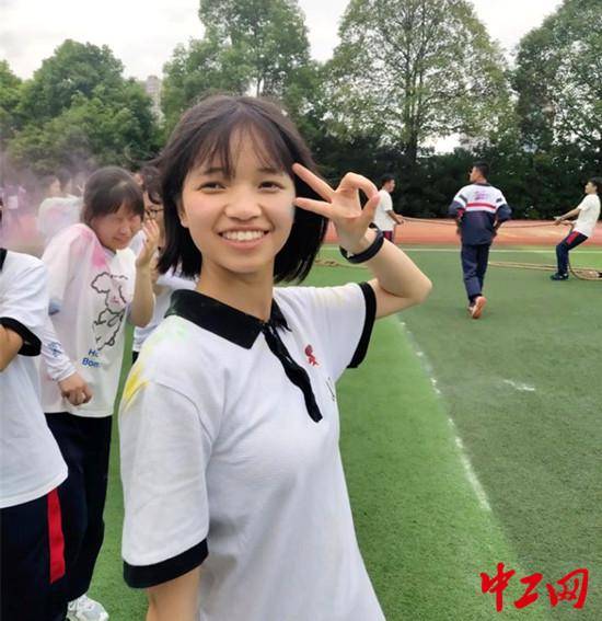 利欢|贵州贵阳安置点学子的励志人生